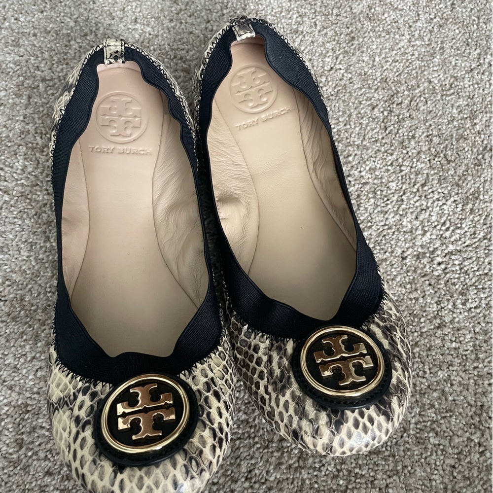 Tory Burch genuine leather snakeskin flats size 7